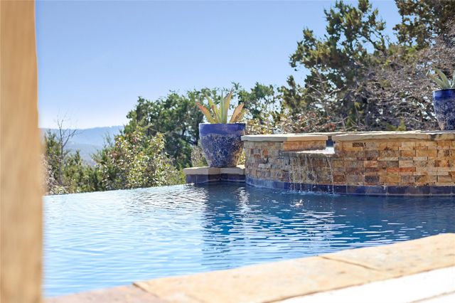 18607 White Rim TRL, Jonestown, TX 78645