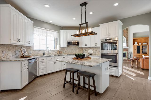 18607 White Rim TRL, Jonestown, TX 78645