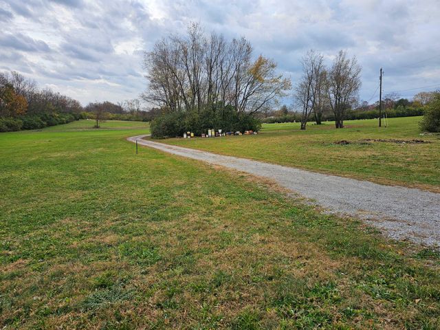 4805-4809 Leestown Road, Lexington, KY 40511