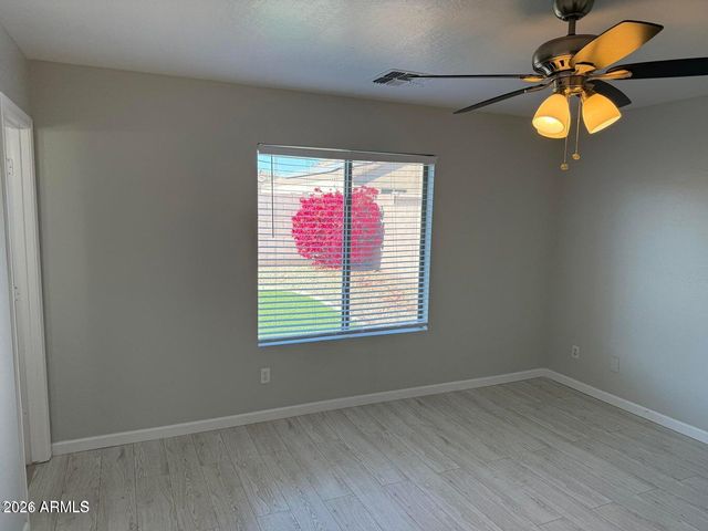 16016 W LARKSPUR Drive, Goodyear, AZ 85338