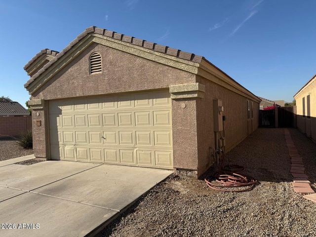 16016 W LARKSPUR Drive, Goodyear, AZ 85338