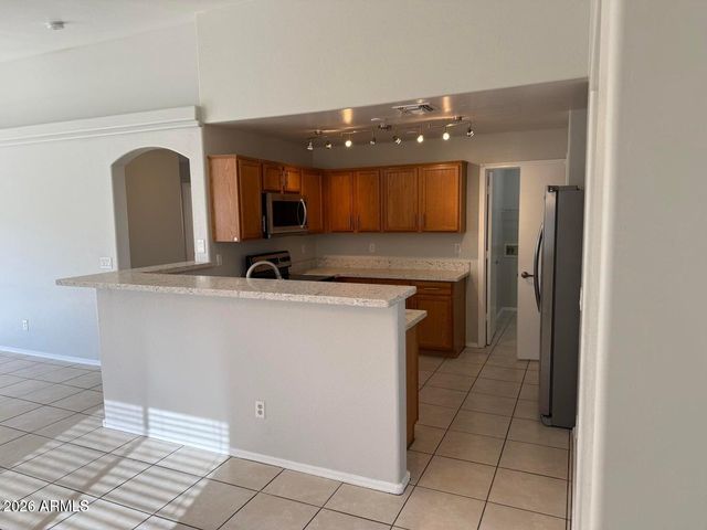 16016 W LARKSPUR Drive, Goodyear, AZ 85338