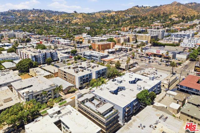 1434 N Poinsettia Place 307, Los Angeles, CA 90046