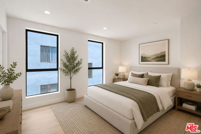 1434 N Poinsettia Place 307, Los Angeles, CA 90046