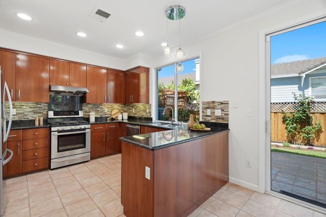 906 Windsor Hills Circle, San Jose, CA 95123