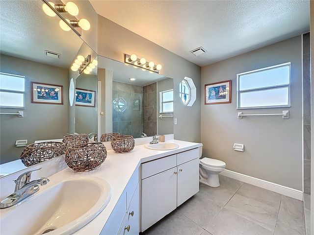 2213 MALLORY CIRCLE, Haines City, FL 33844