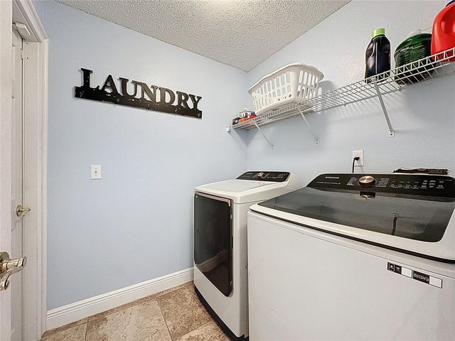 2213 MALLORY CIRCLE, Haines City, FL 33844