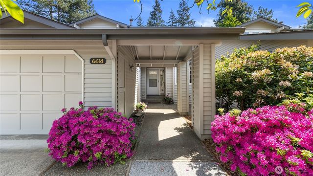 6614 113th Place SE, Bellevue, WA 98006
