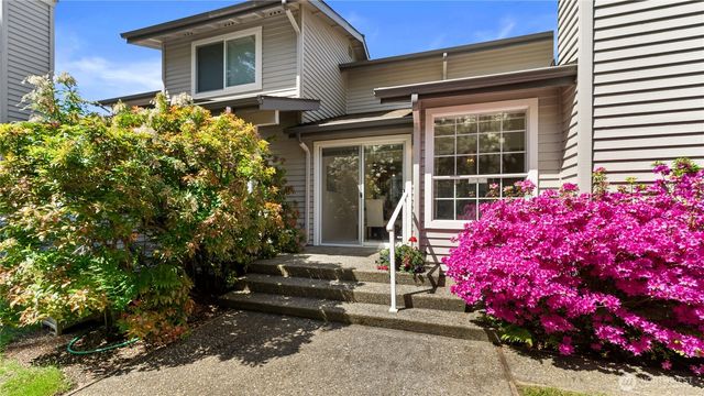 6614 113th Place SE, Bellevue, WA 98006