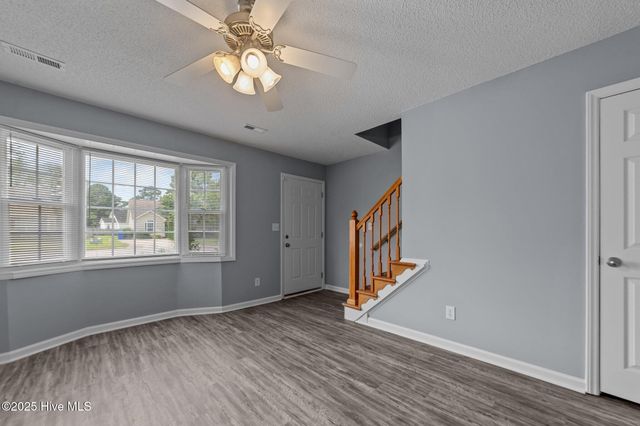 300 Lake Road A & B, Greenville, NC 27834