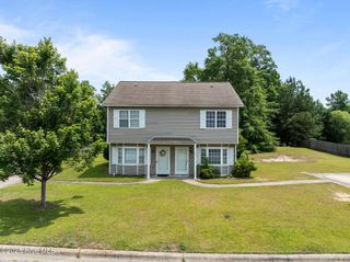 300 Lake Road A & B, Greenville, NC 27834