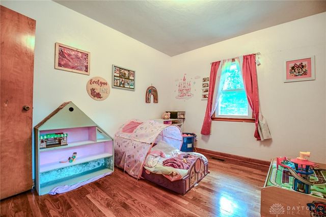 11 Ironwood Drive, Dayton, OH 45449