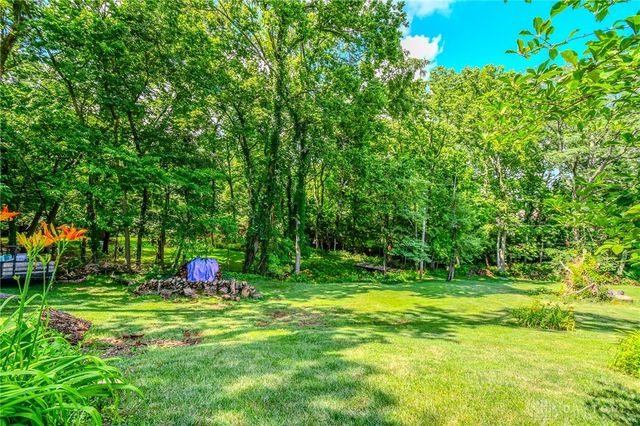 11 Ironwood Drive, Dayton, OH 45449