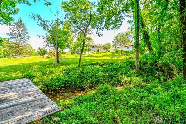 11 Ironwood Drive, Dayton, OH 45449