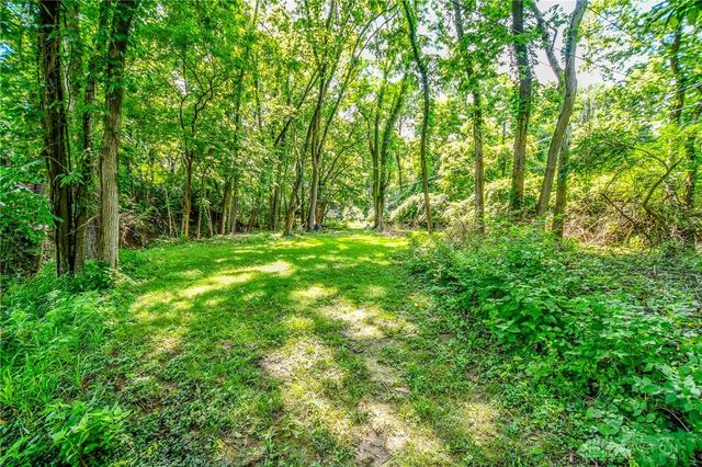 11 Ironwood Drive, Dayton, OH 45449