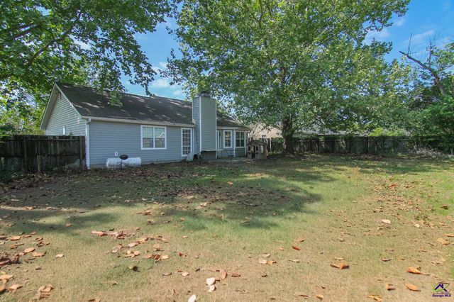 604 Gateway Drive, Bonaire, GA 31005