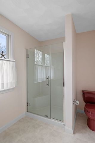 7 Hilltop Drive, Peabody, MA 01960