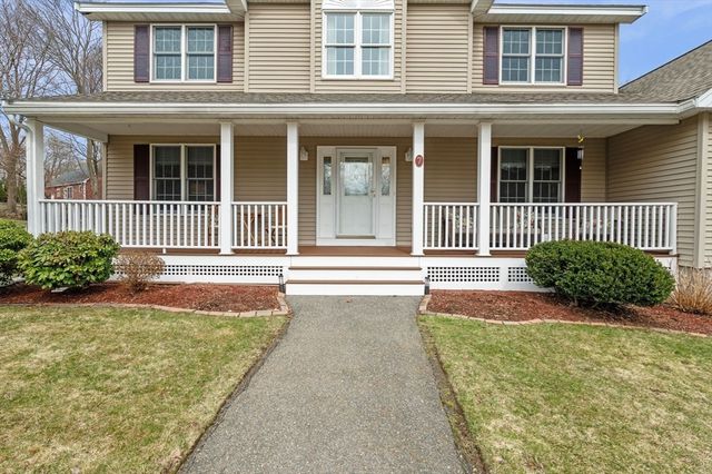 7 Hilltop Drive, Peabody, MA 01960