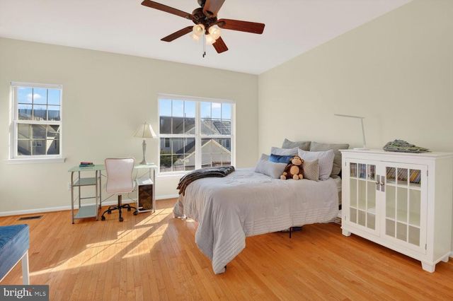 20 GOLDEN ASH WAY, Gaithersburg, MD 20878