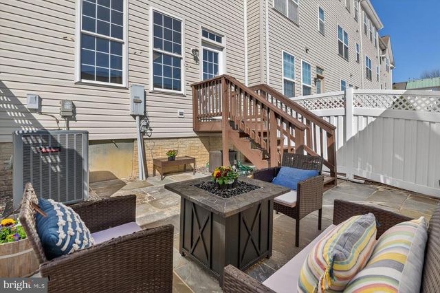 20 GOLDEN ASH WAY, Gaithersburg, MD 20878