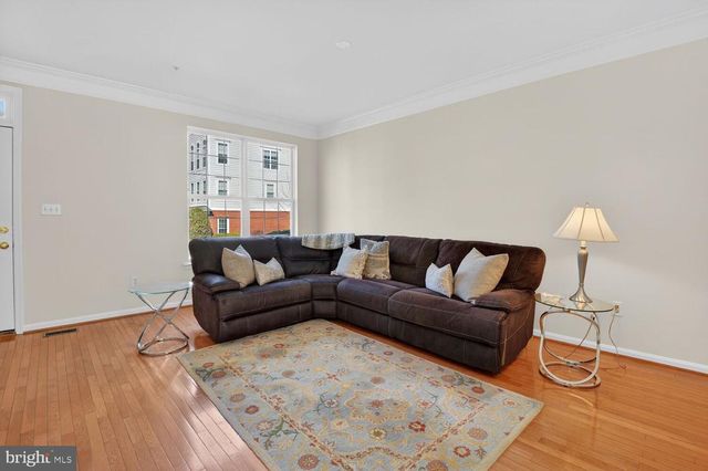 20 GOLDEN ASH WAY, Gaithersburg, MD 20878