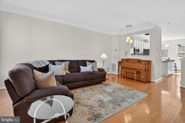 20 GOLDEN ASH WAY, Gaithersburg, MD 20878