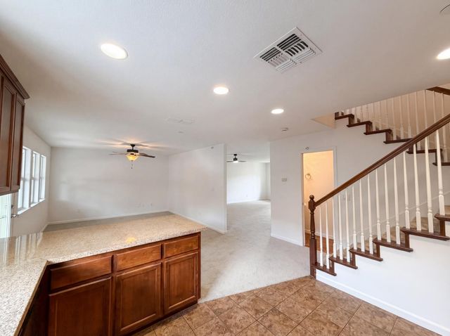 251 Sugnet Way, Sacramento, CA 95838