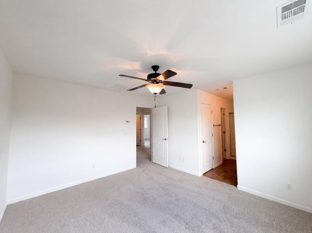 251 Sugnet Way, Sacramento, CA 95838