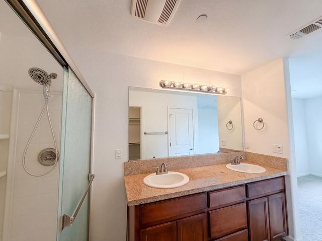 251 Sugnet Way, Sacramento, CA 95838