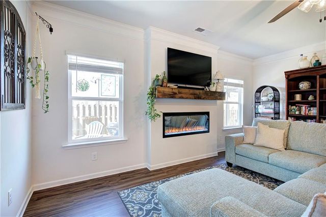 402 Perth Drive, Cartersville, GA 30121