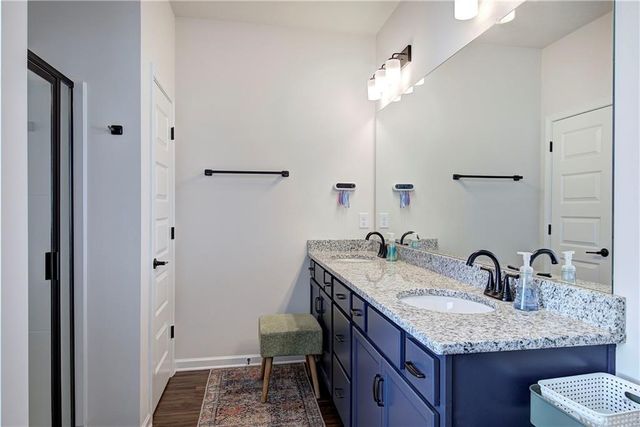 402 Perth Drive, Cartersville, GA 30121