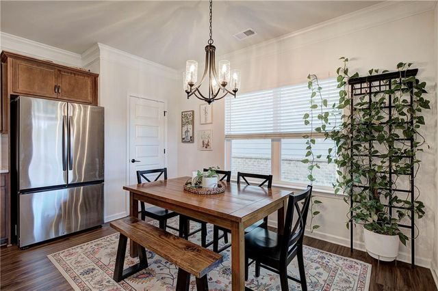 402 Perth Drive, Cartersville, GA 30121