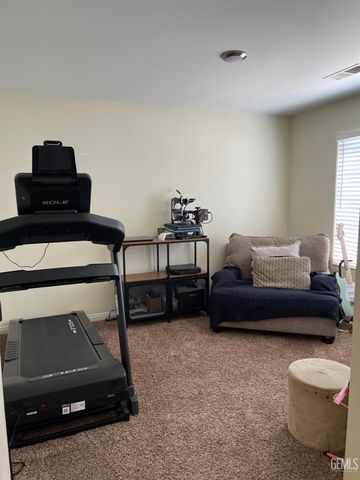 5510 Lombardy Court, Bakersfield, CA 93308