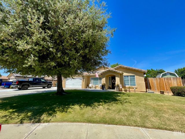 5510 Lombardy Court, Bakersfield, CA 93308