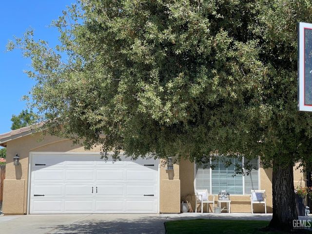5510 Lombardy Court, Bakersfield, CA 93308