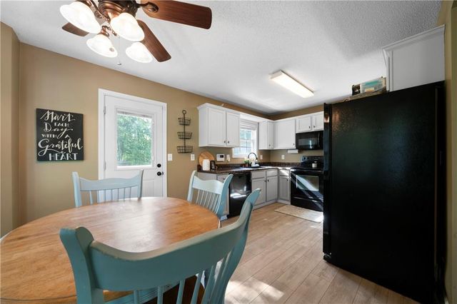 71 Headland Court, Rockmart, GA 30153