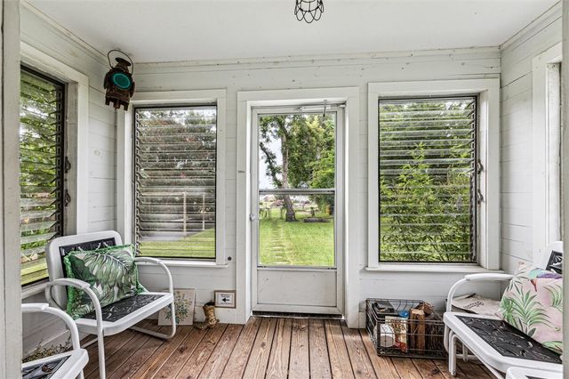 305 W Alamo Street, Brenham, TX 77833