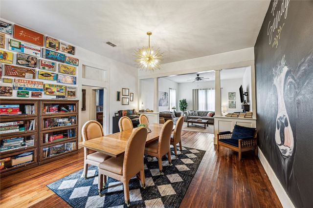 305 W Alamo Street, Brenham, TX 77833