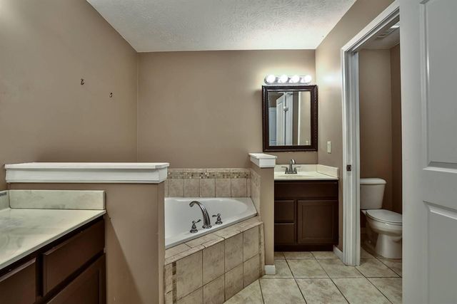 354 Keegan Court, Burlington, KY 41005