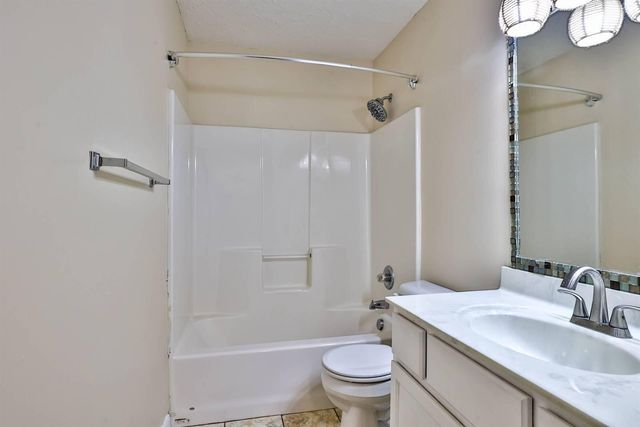 354 Keegan Court, Burlington, KY 41005