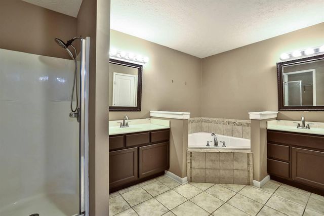 354 Keegan Court, Burlington, KY 41005