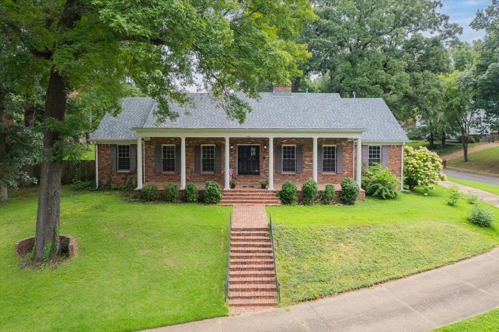 1464 YORKSHIRE DR, Memphis, TN 38119