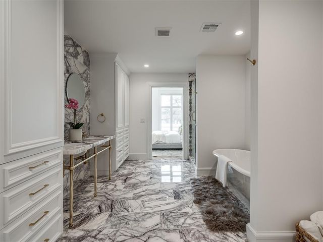 6100 NW Grand Boulevard 6111, Oklahoma City, OK 73118