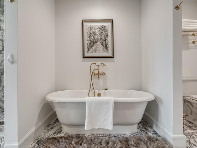 6100 NW Grand Boulevard 6111, Oklahoma City, OK 73118