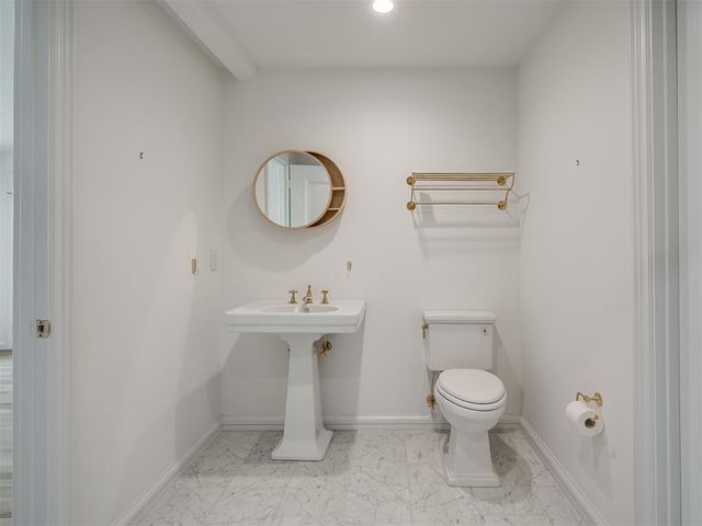 6100 NW Grand Boulevard 6111, Oklahoma City, OK 73118