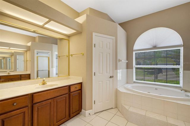 6743 HILLIS DRIVE, Lakeland, FL 33813