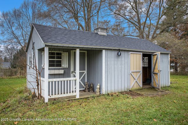 326 E Clinton Street, Ovid, MI 48866