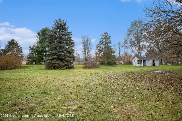 326 E Clinton Street, Ovid, MI 48866