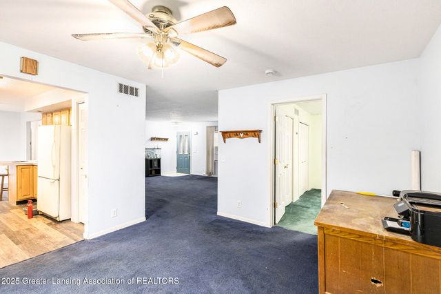 326 E Clinton Street, Ovid, MI 48866