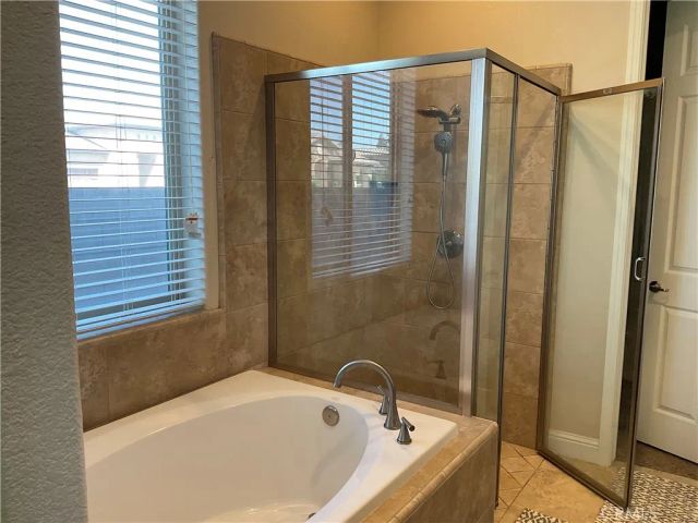 6125 E Terrace, Fresno, CA 93727
